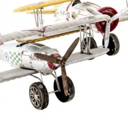 طائرة ديكورية