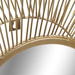 مرآة حائط ديكورية لون ذهبي من المعدن قياس  110X10X110