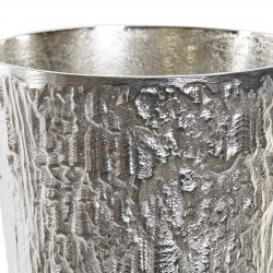 مزهرية لون فضي من الألمنيوم قياس 37*19 مزهرية لون فضي من الألمنيوم قياس 37*19