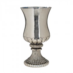 مزهرية زجاجية