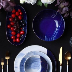 طقم صحون مصنوع من السيراميك  يكفي 6 اشخاص عدد27 قطعه