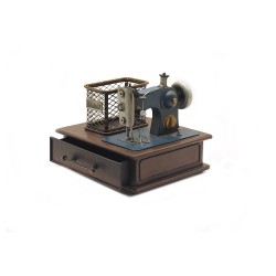 صندوق خياطة