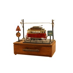 ديكورية مع خشب