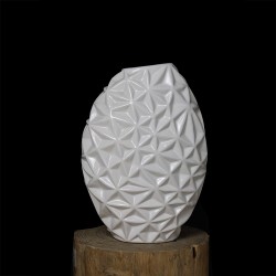 مزهرية لون أبيض مزهرية لون أبيض