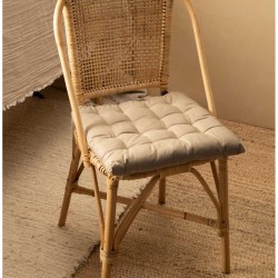  وسادة كرسي مربعة الشكل لون بيج كتاني  قياس 40 * 40 * 4 سم 