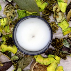 شمعة برائحة الحمضيات