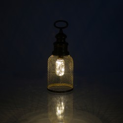 فانوس ذهبي عتيق