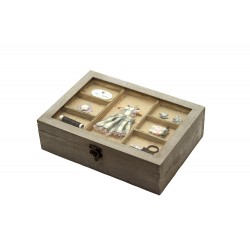 صندوق أدوات خياطة خشبي