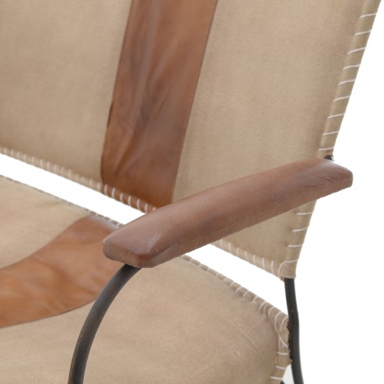 LEATHER/METALLIC 2 SEATER SOFA WHITE/BROWN 128*67*74/44 LEATHER/METALLIC 2 SEATER SOFA WHITE/BROWN 128*67*74/44